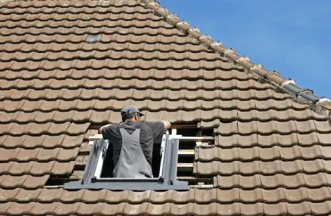 Pose de velux - Condat-sur-Vézère